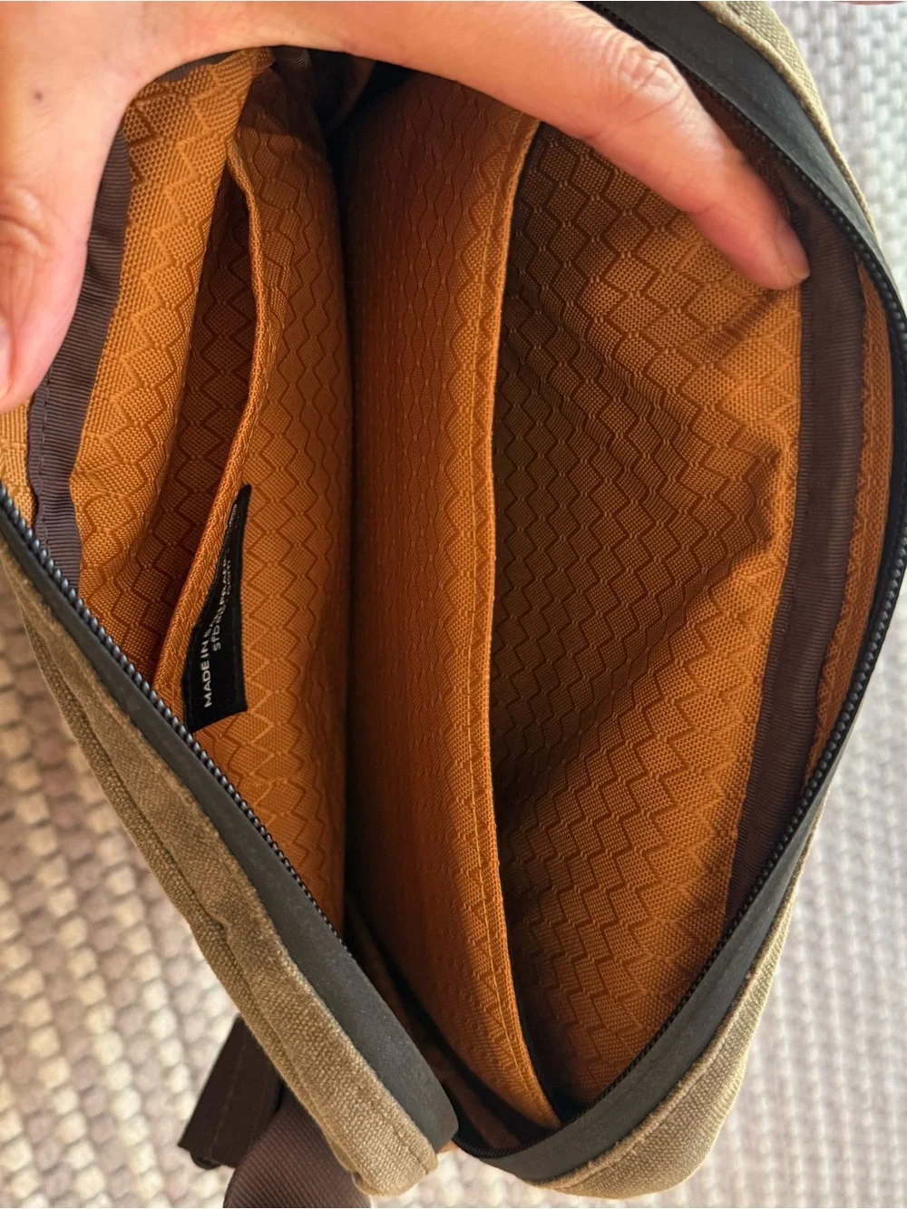 WaterField Designs Bolt Crossbody laptop bag